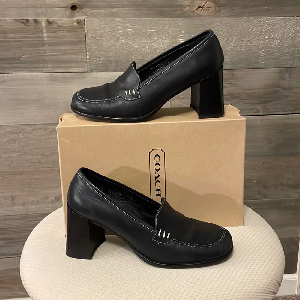 Coach Fiona Calf Navy Size 8.5